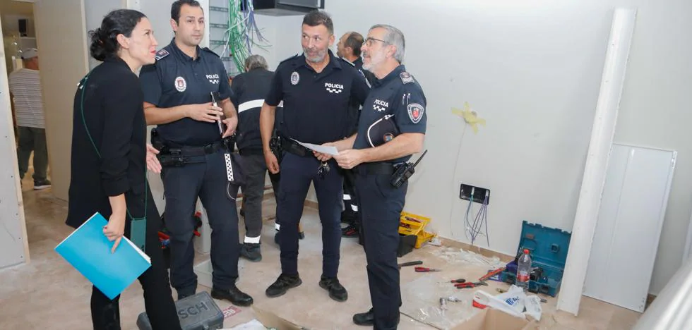 El Cuartel De La Polic A Local De San Crist Bal En Lorca Abrir A